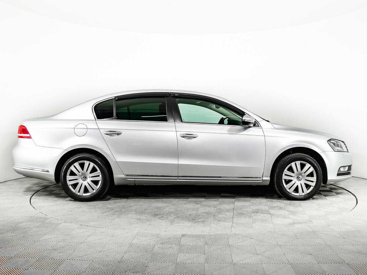 Volkswagen Passat, 2011 - 172 061 км. | Фото №4