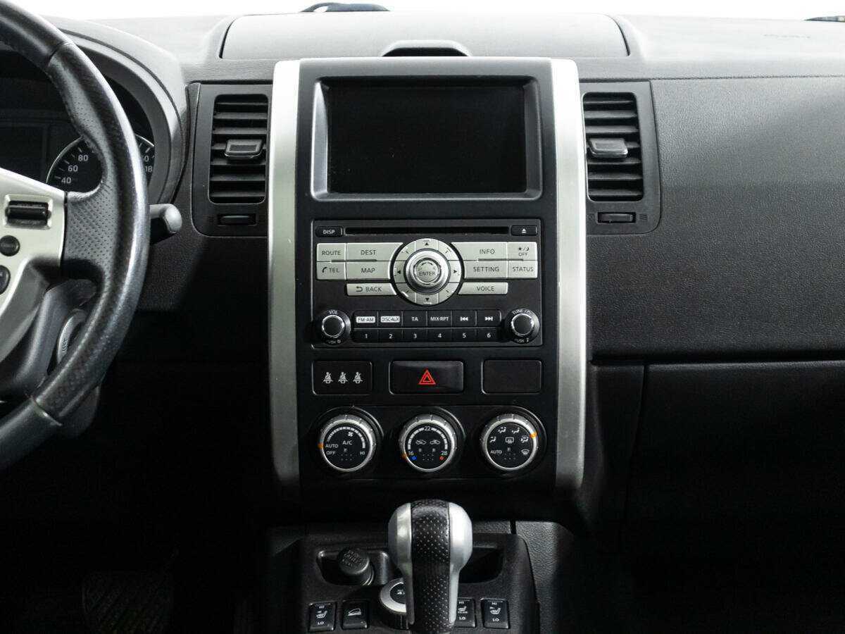 Nissan X-Trail, 2011 Фото №15