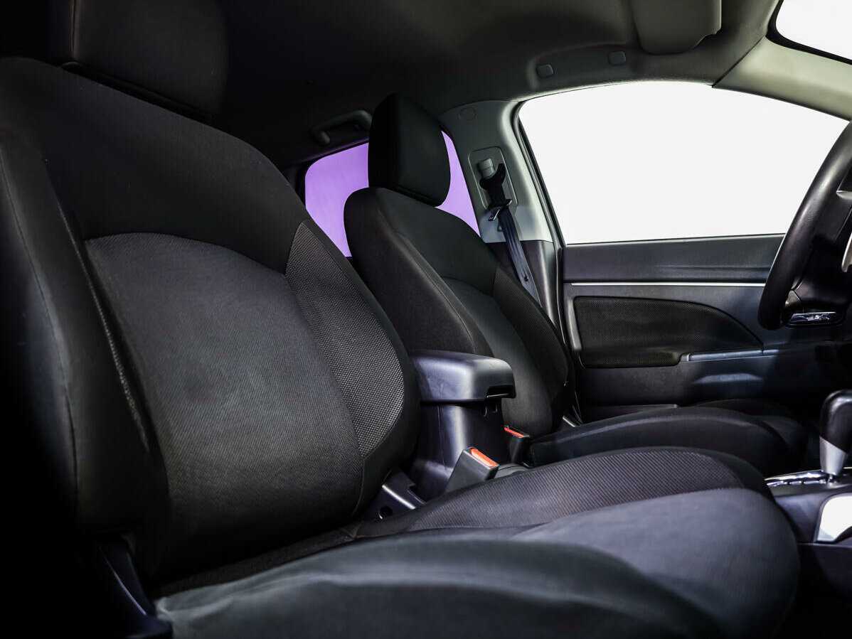 Mitsubishi ASX, 2010 Фото №10