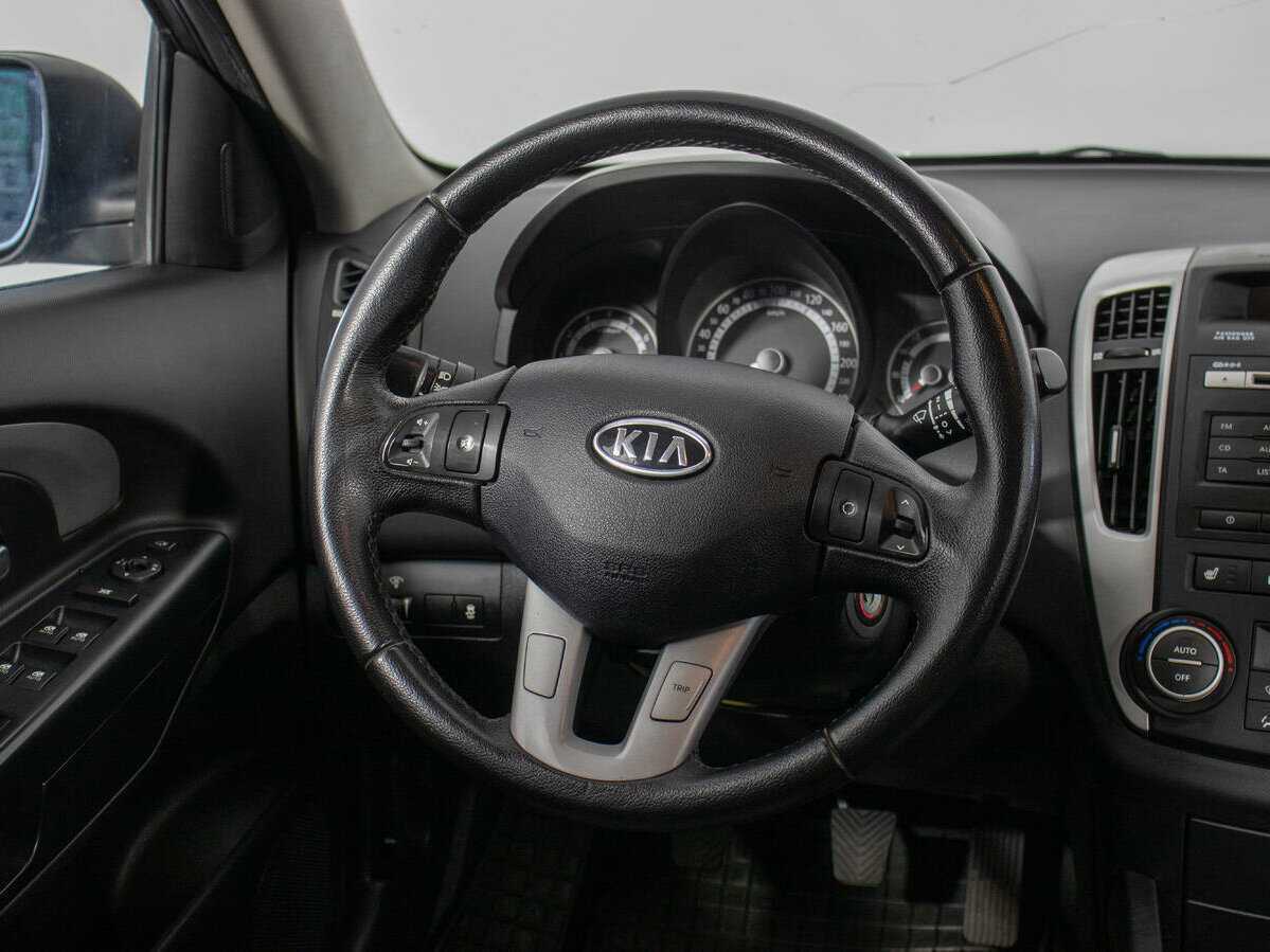 Kia Ceed, 2010 Фото №15