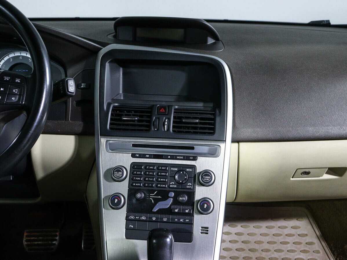 Volvo XC60, 2010 Фото №11