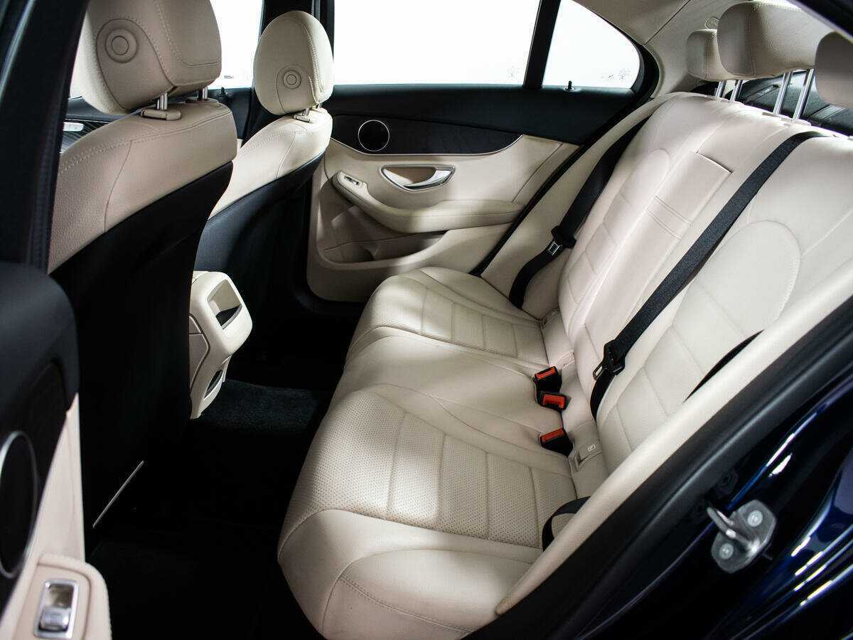 Mercedes-Benz C-Класс 180, 2020 Фото №10