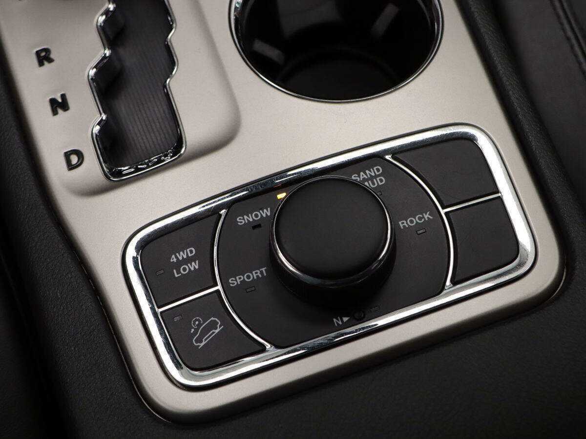 Jeep Grand Cherokee, 2012 Фото №13