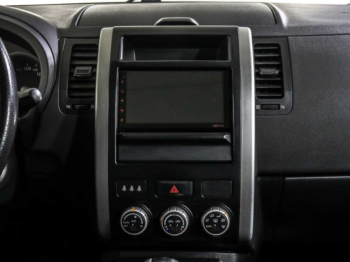 Nissan X-Trail, 2010 Фото №12