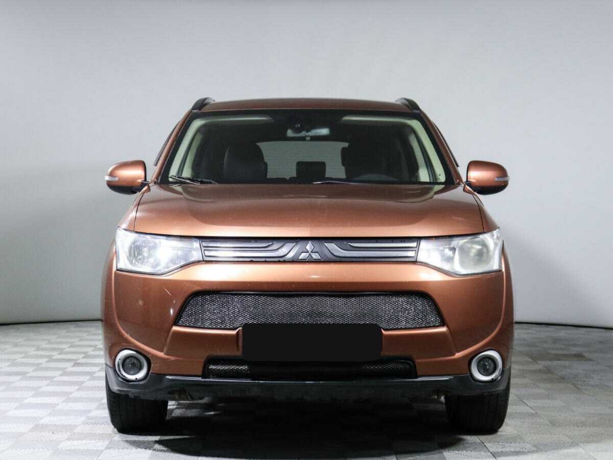 Mitsubishi Outlander, 2012 - 167 633 км. | Фото №2