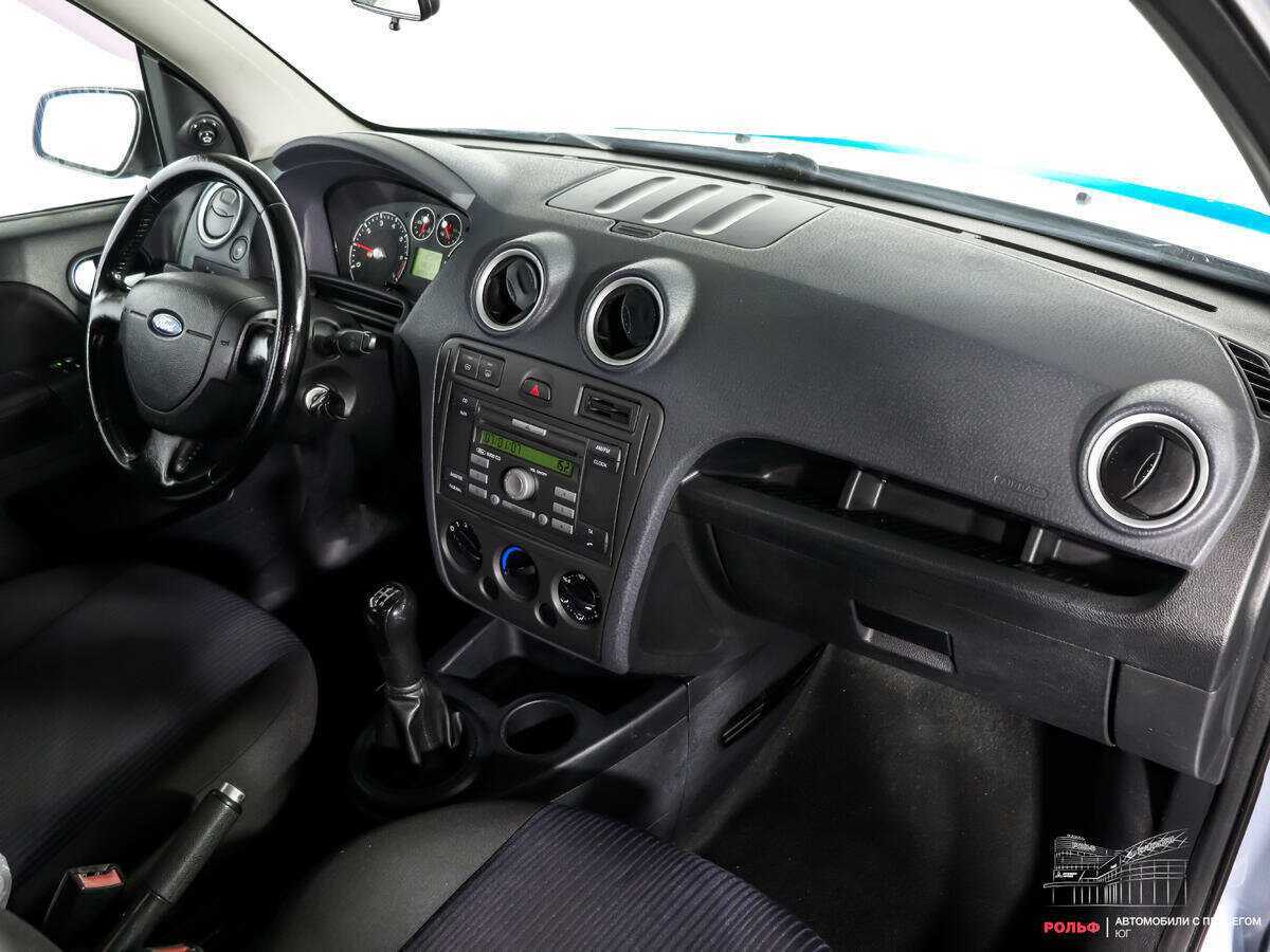 Ford Fusion, 2006 - 220 869 км. | Фото №8