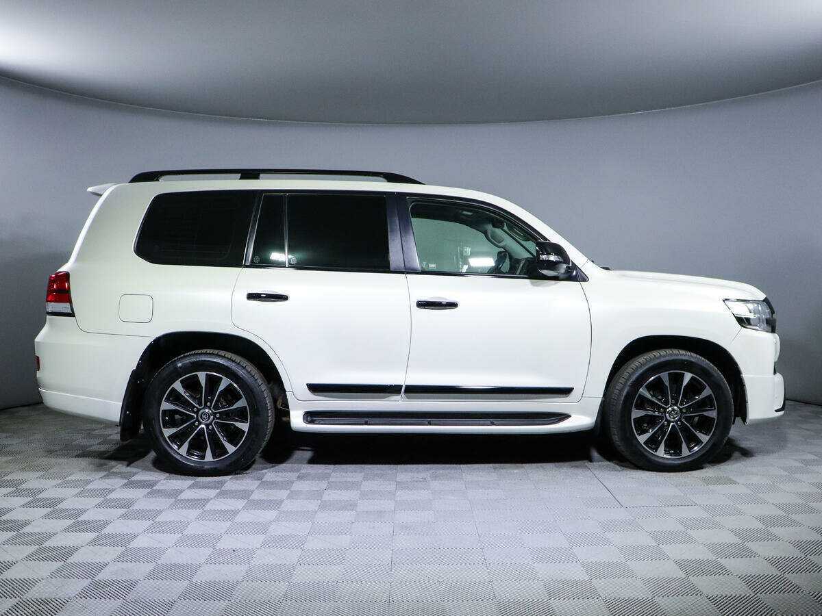 Toyota Land Cruiser, 2018 - 135 289 км. | Фото №4