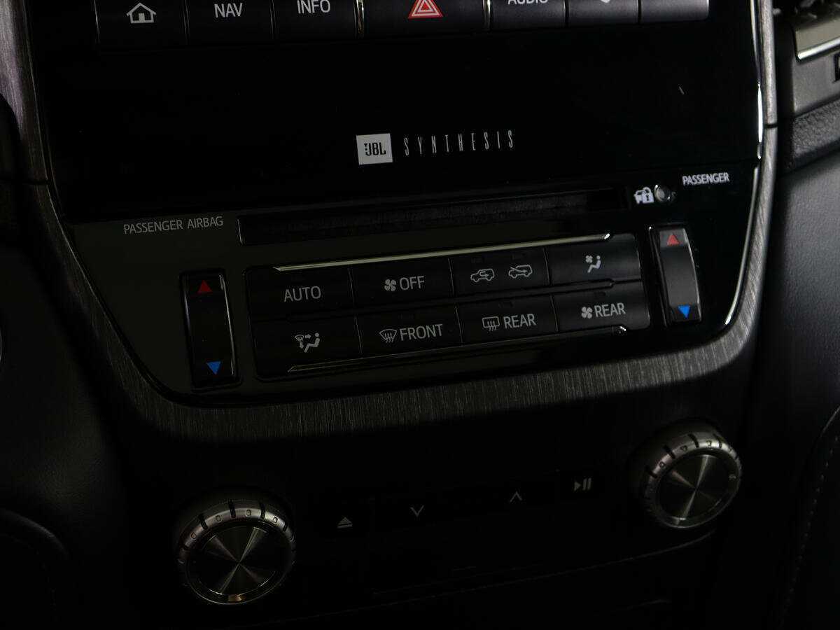 Toyota Land Cruiser, 2018 Фото №27