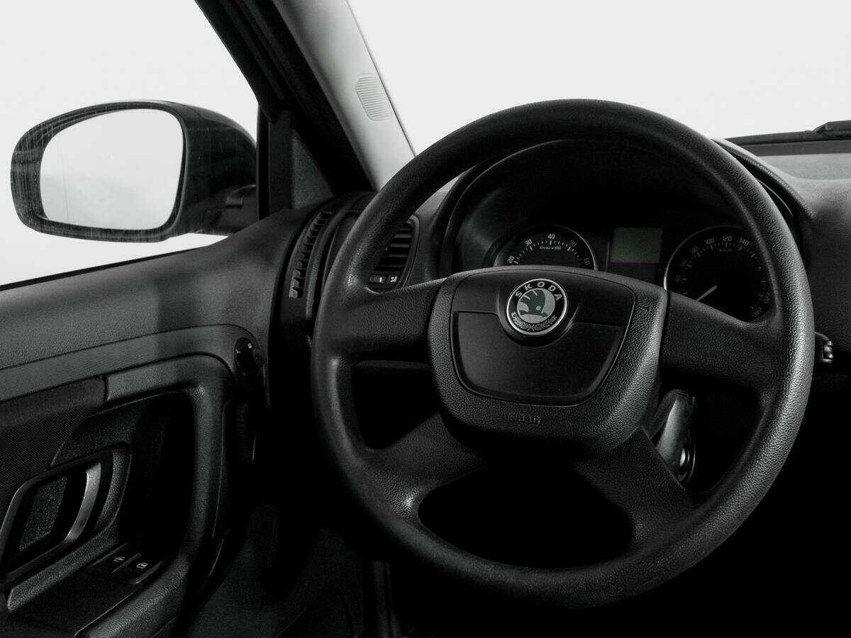 Skoda Fabia, 2010 Фото №14