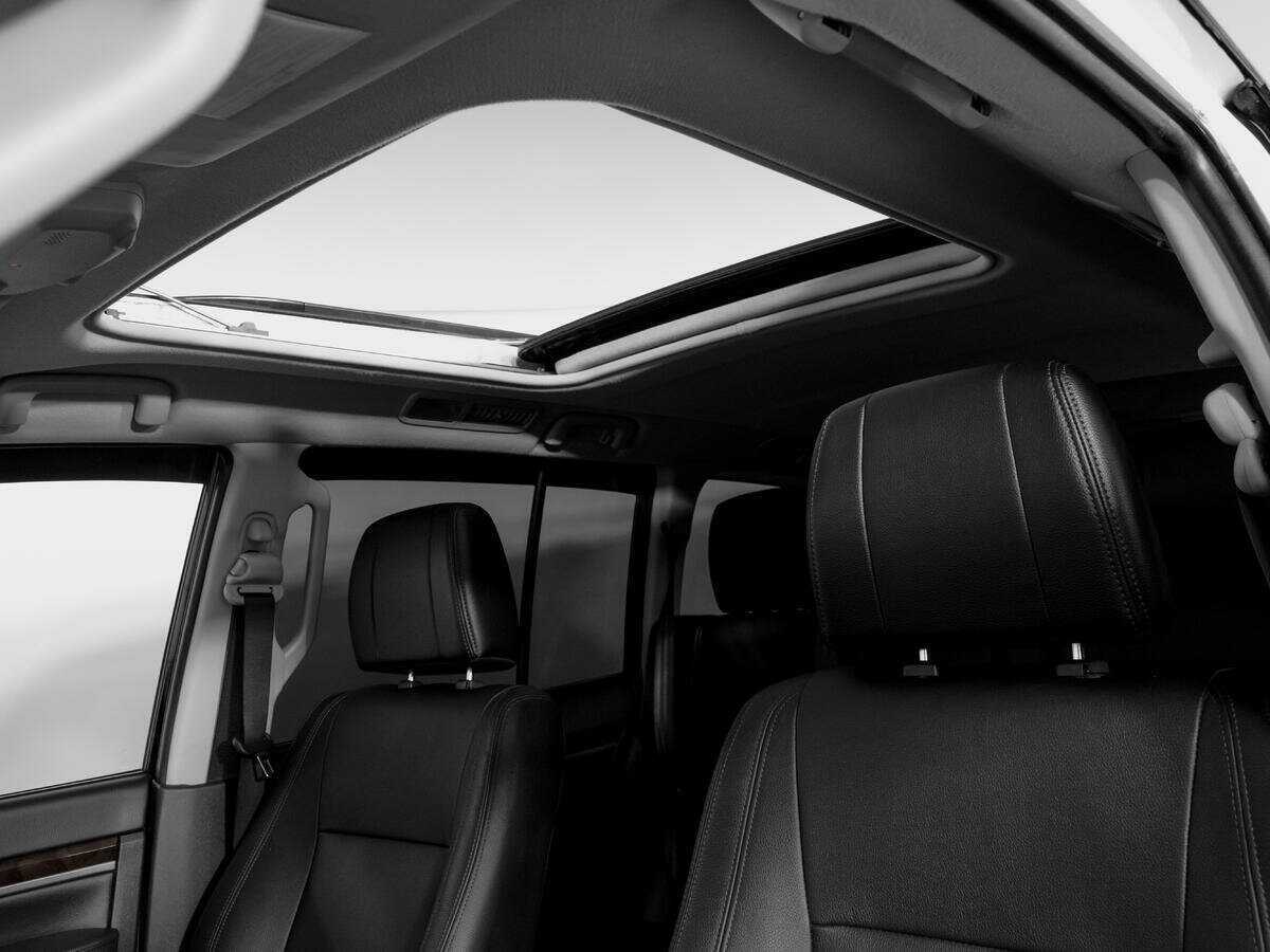 Mitsubishi Pajero, 2021 Фото №15