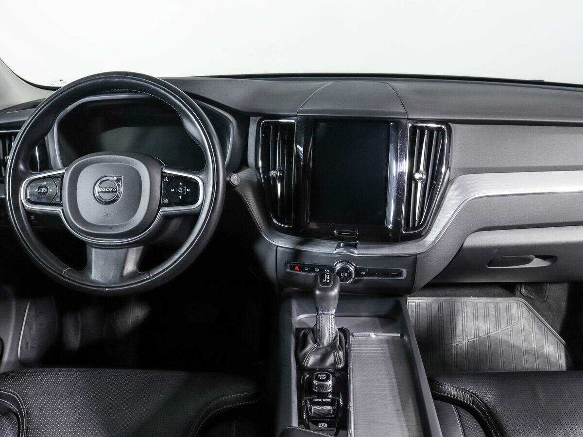 Volvo XC60, 2018 Фото №10