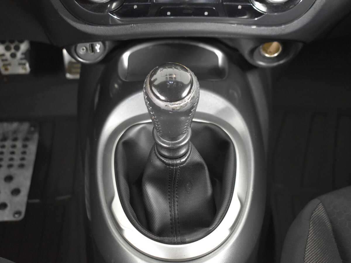 Nissan Juke, 2011 Фото №12