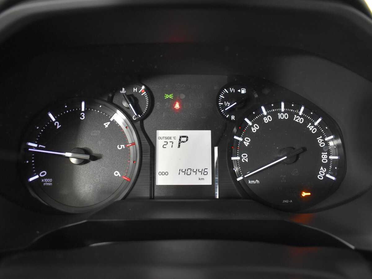 Toyota Land Cruiser Prado, 2018 Фото №18