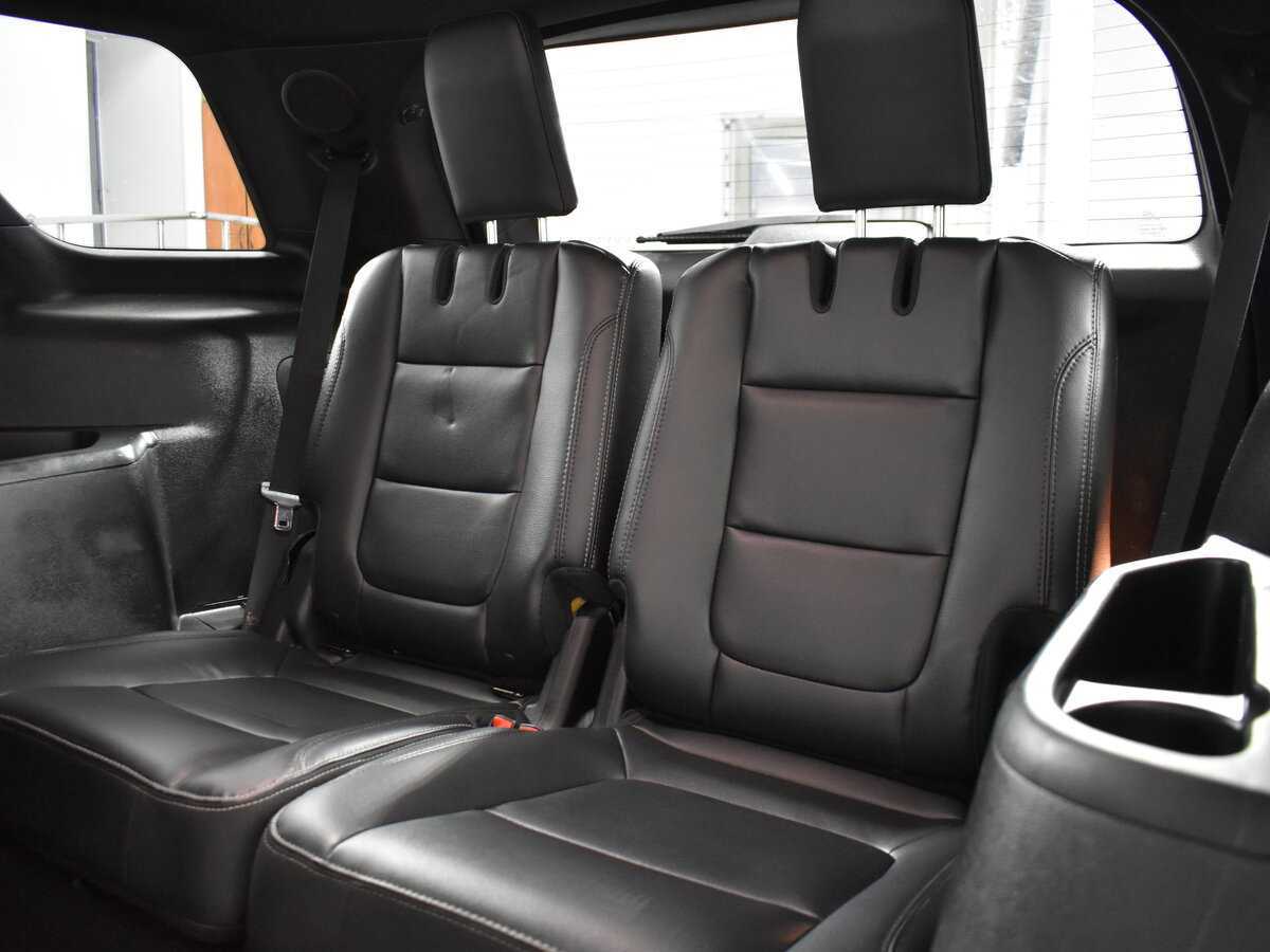 Ford Explorer, 2018 Фото №11