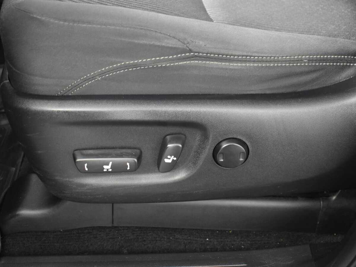 Toyota Land Cruiser Prado, 2013 Фото №8