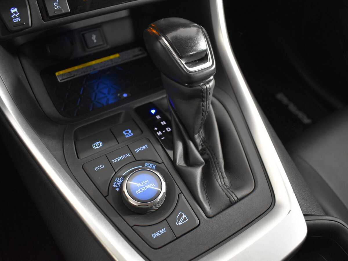 Toyota RAV4, 2021 Фото №21