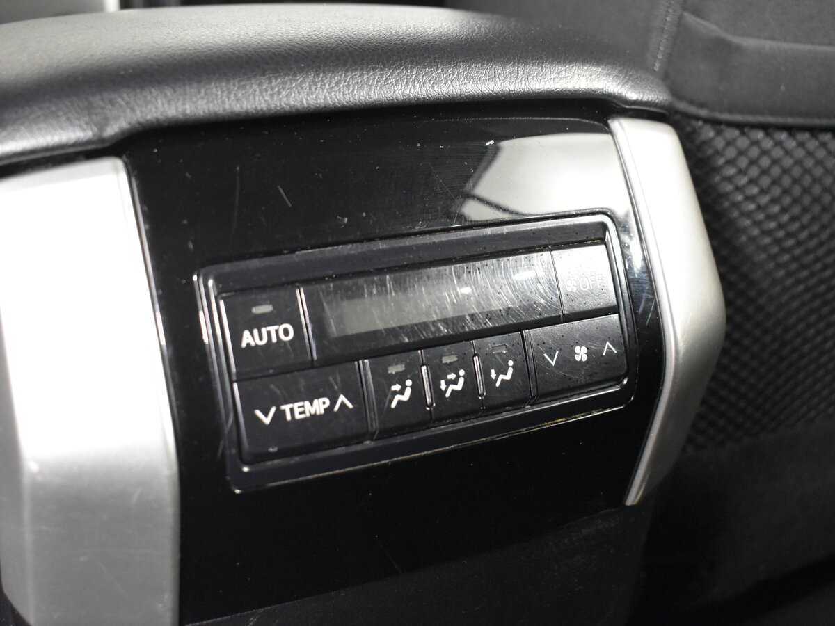 Toyota Land Cruiser Prado, 2018 - 217 000 км. | Фото №8