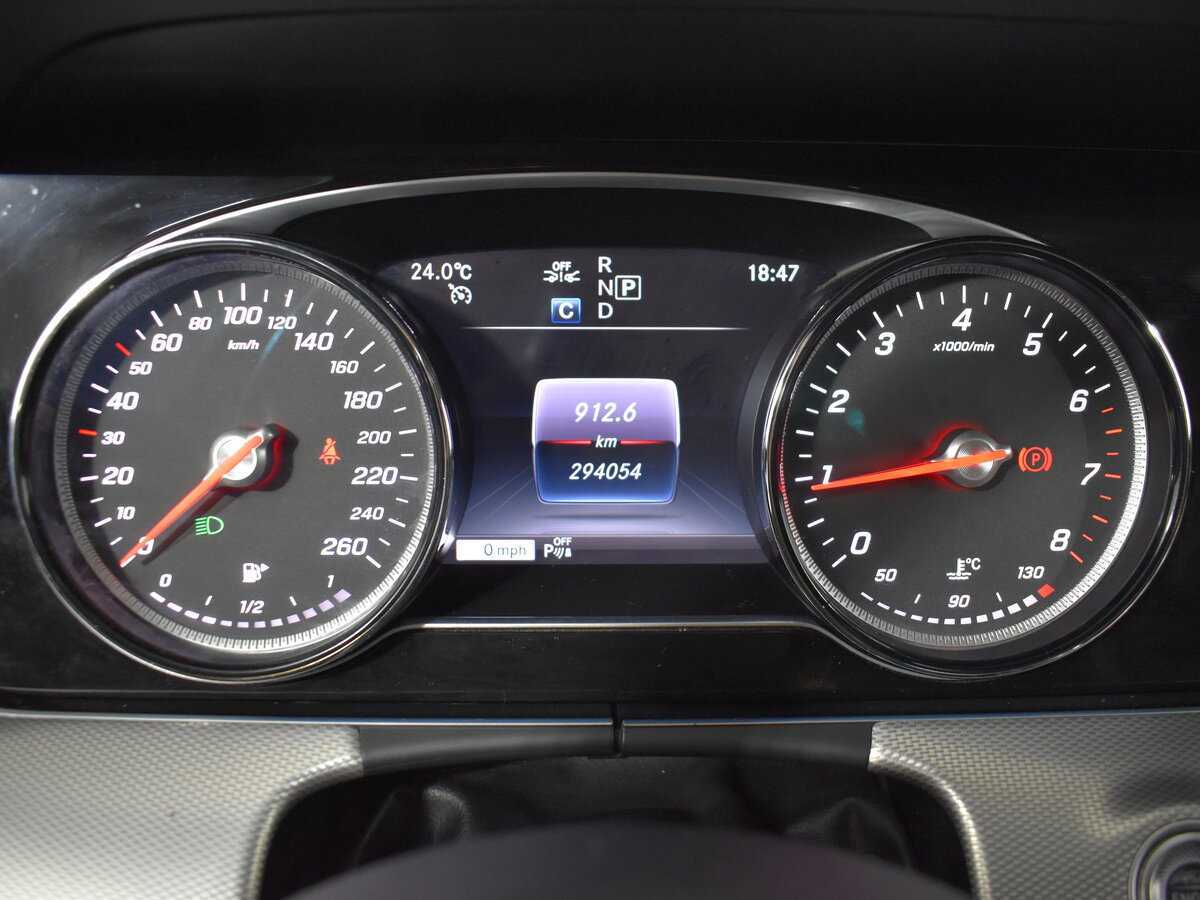 Mercedes-Benz E-Класс 200, 2018 Фото №9