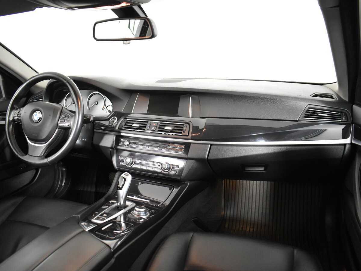 BMW 5 серии 528i xDrive, 2014 Фото №14