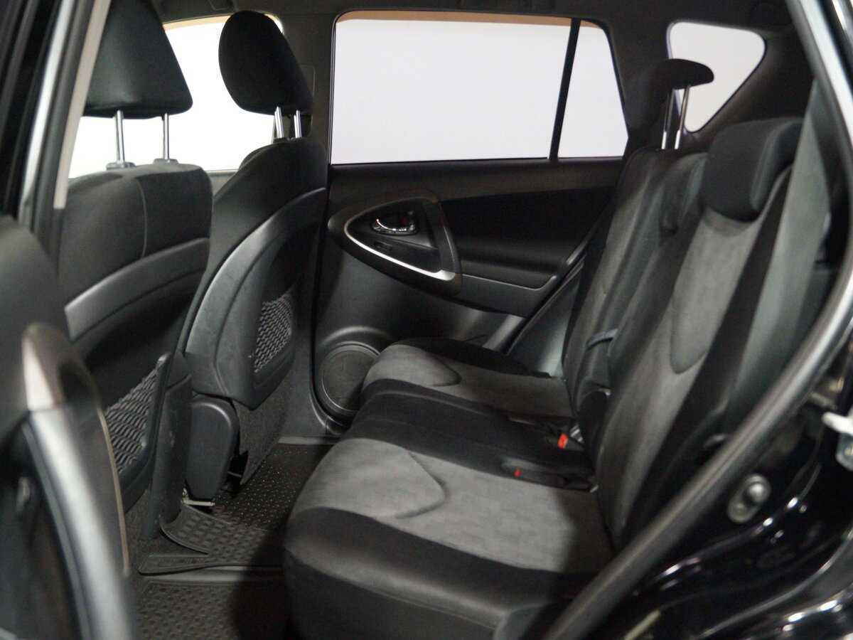 Toyota RAV4, 2011 Фото №10