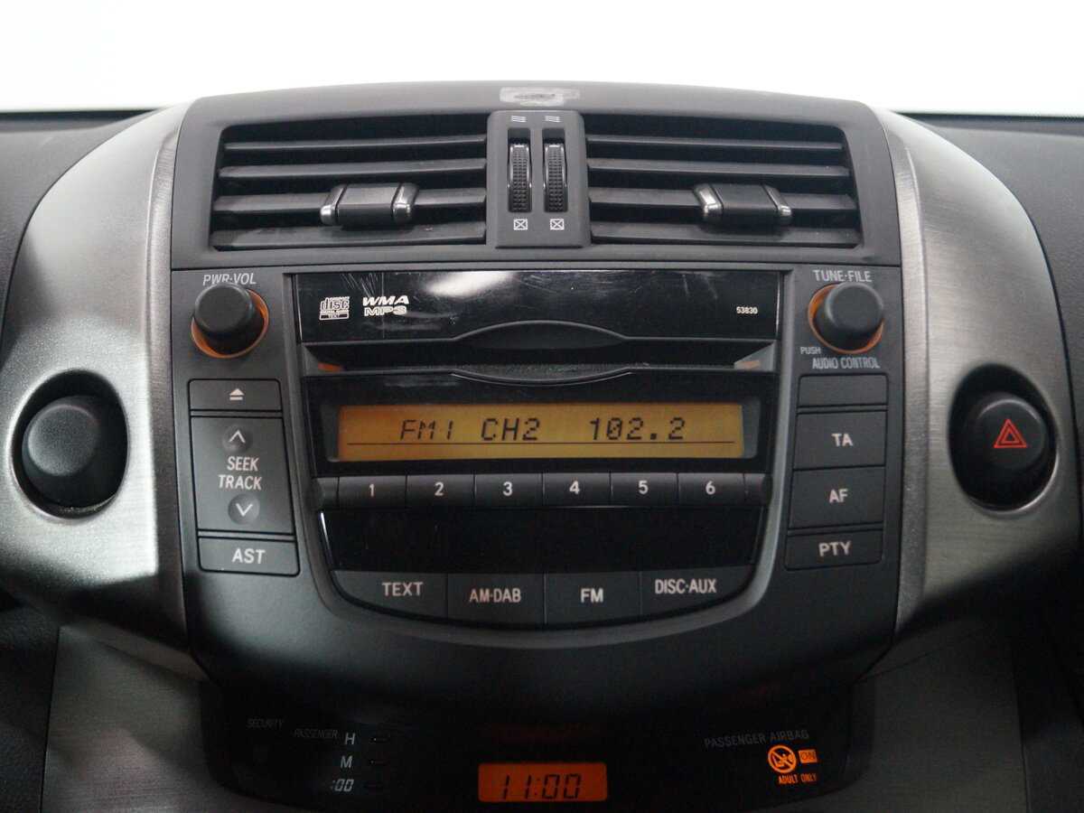 Toyota RAV4, 2011 Фото №17