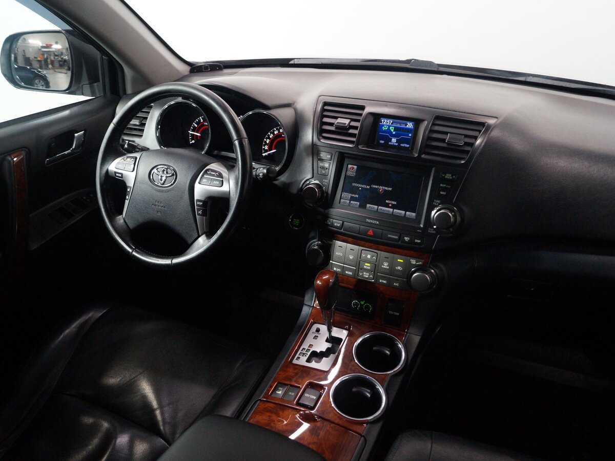 Toyota Highlander, 2011 Фото №11