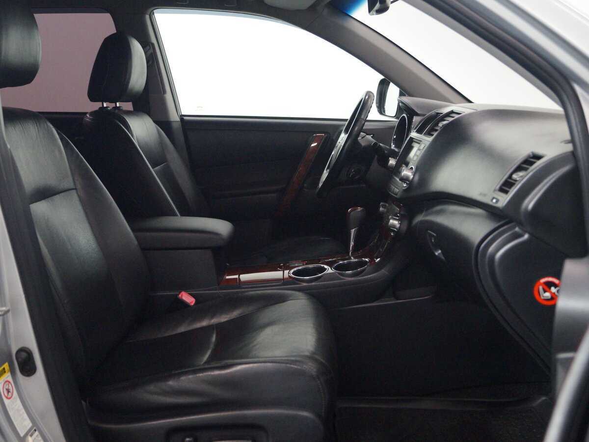 Toyota Highlander, 2011 Фото №14