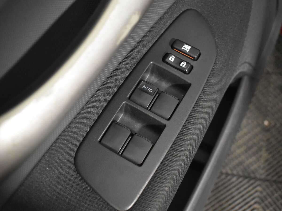 Toyota Auris, 2007 - 170 705 км. | Фото №8