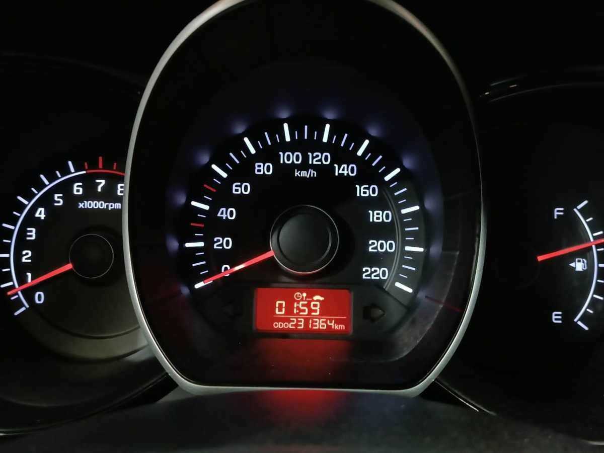 Kia Rio 6-speed, 2015 Фото №12