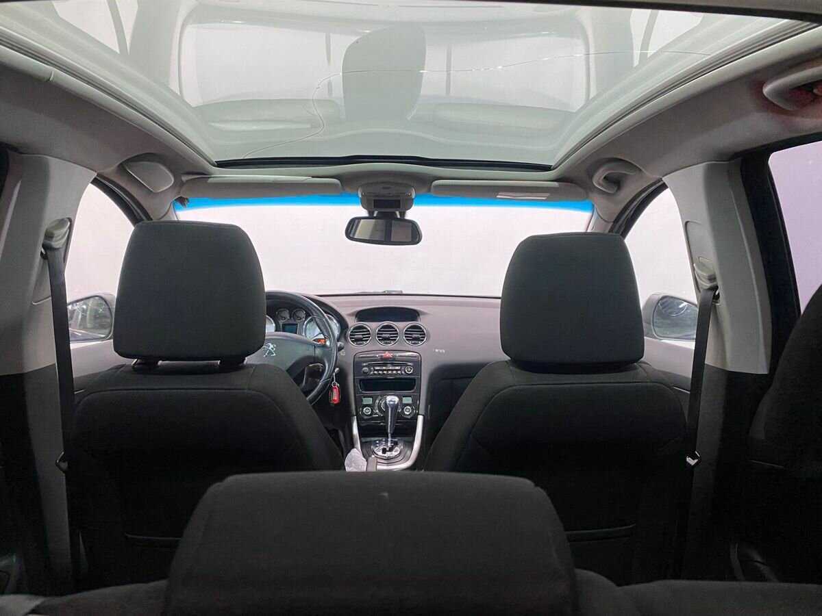 Peugeot 308, 2011 Фото №16