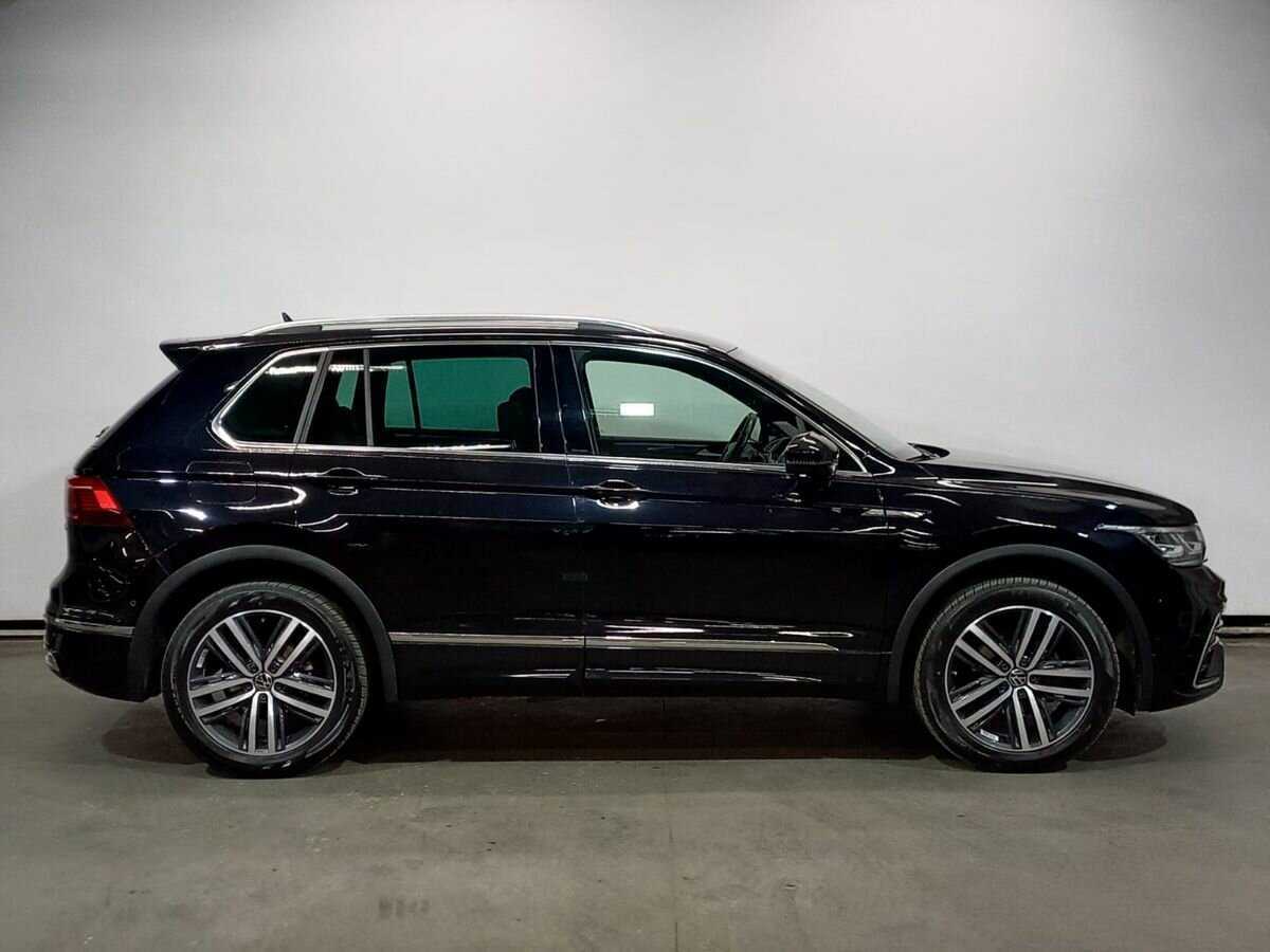 Volkswagen Tiguan, 2021 - 67 560 км. | Фото №4
