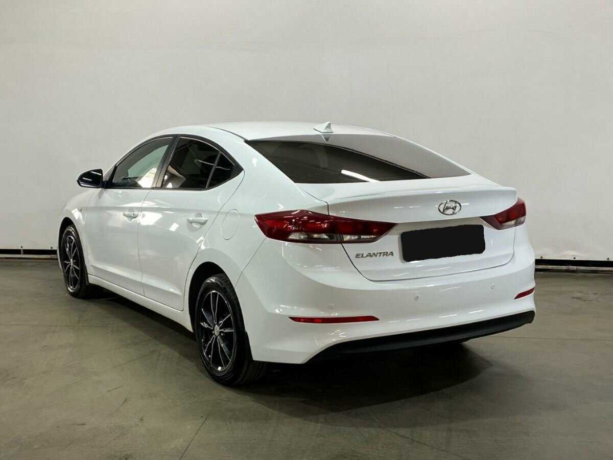 Hyundai Elantra, 2017 Фото №7