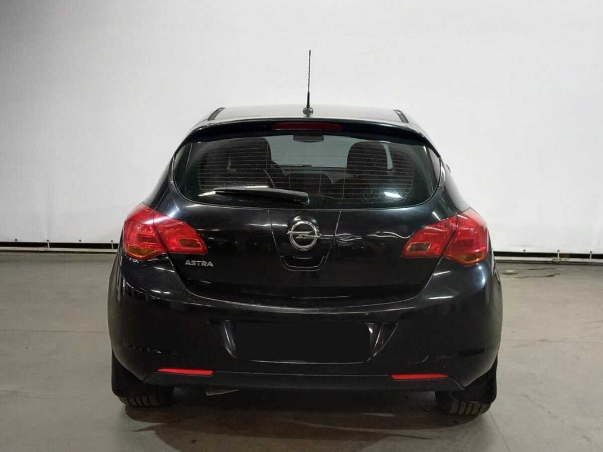 Opel Astra, 2010 - 206 234 км. | Фото №7