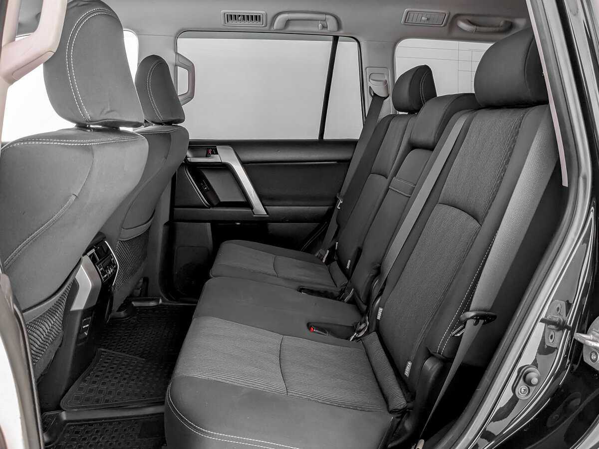 Toyota Land Cruiser Prado, 2019 Фото №10