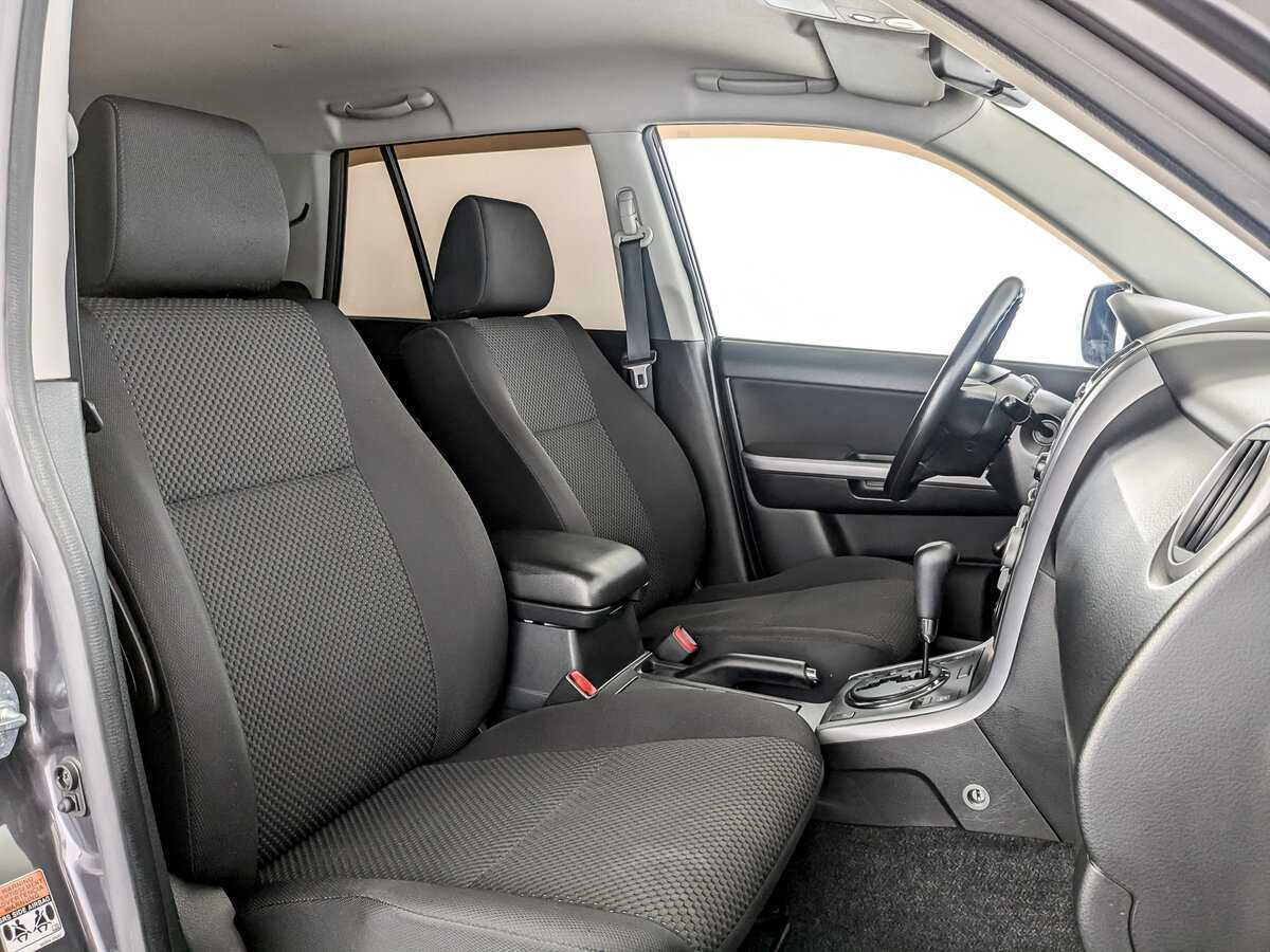 Suzuki Grand Vitara, 2010 Фото №19