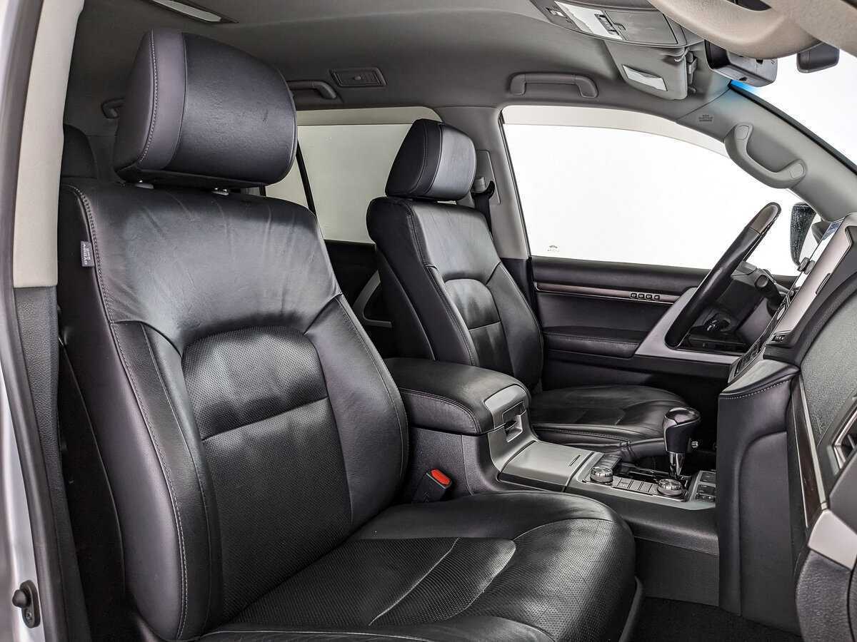 Toyota Land Cruiser, 2018 Фото №20