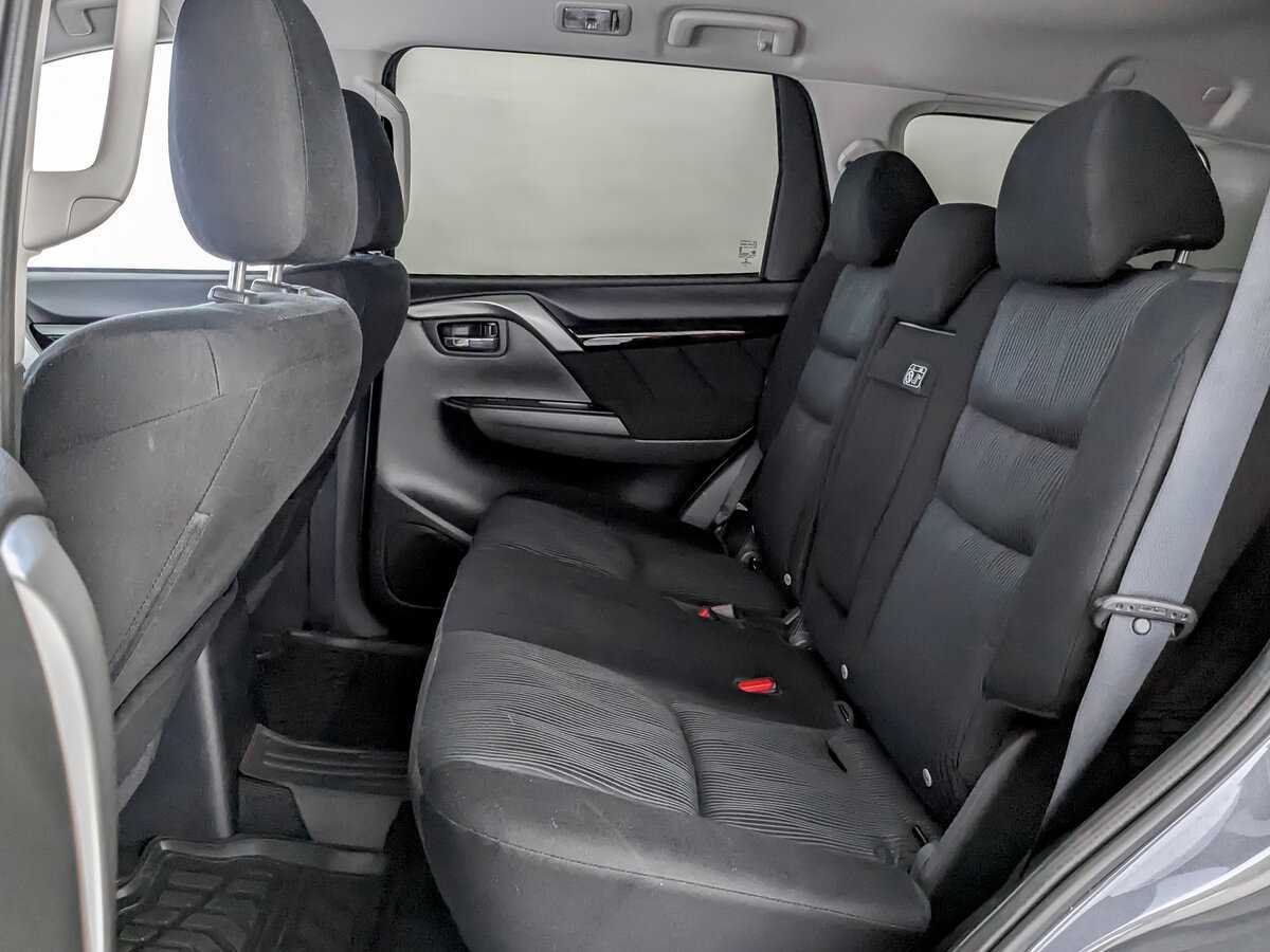 Mitsubishi Pajero Sport, 2021 Фото №10