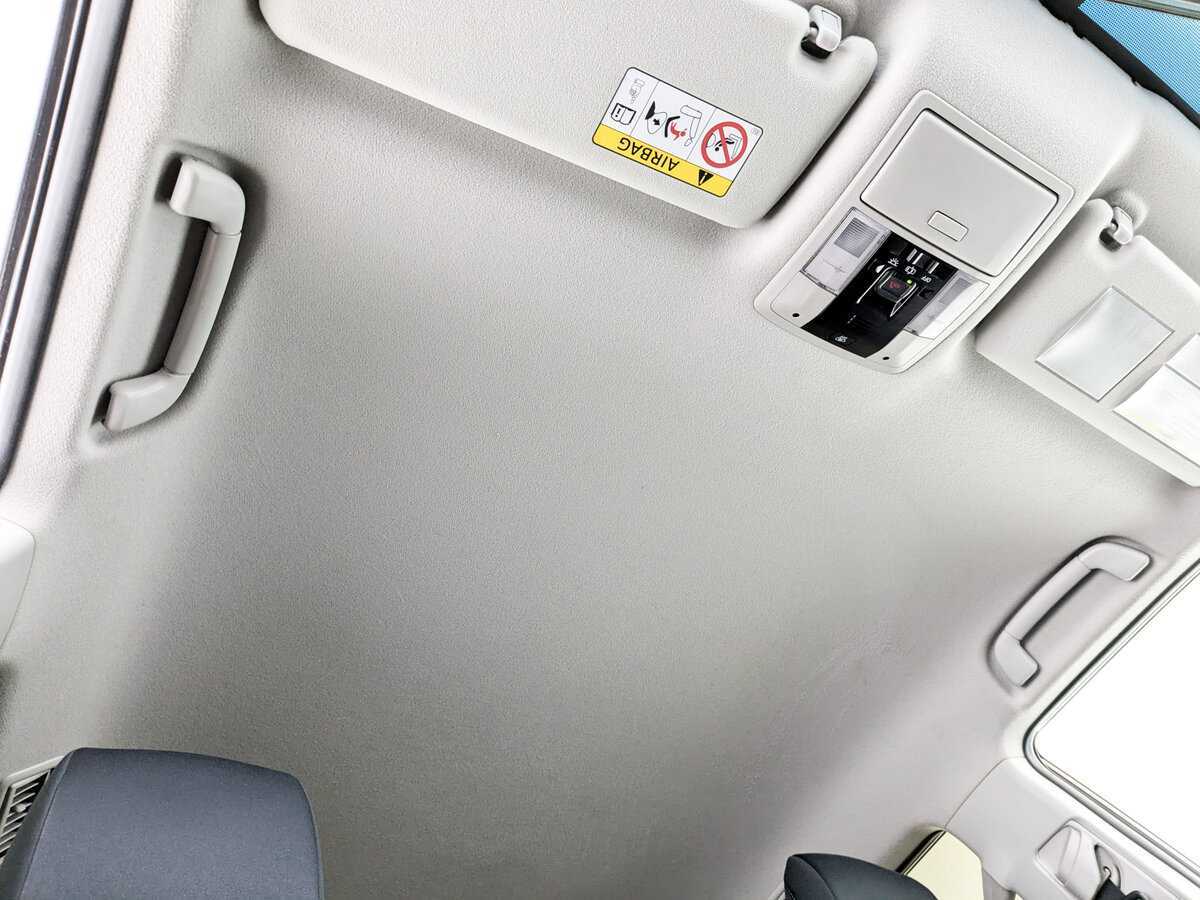 Toyota Land Cruiser Prado, 2019 Фото №19