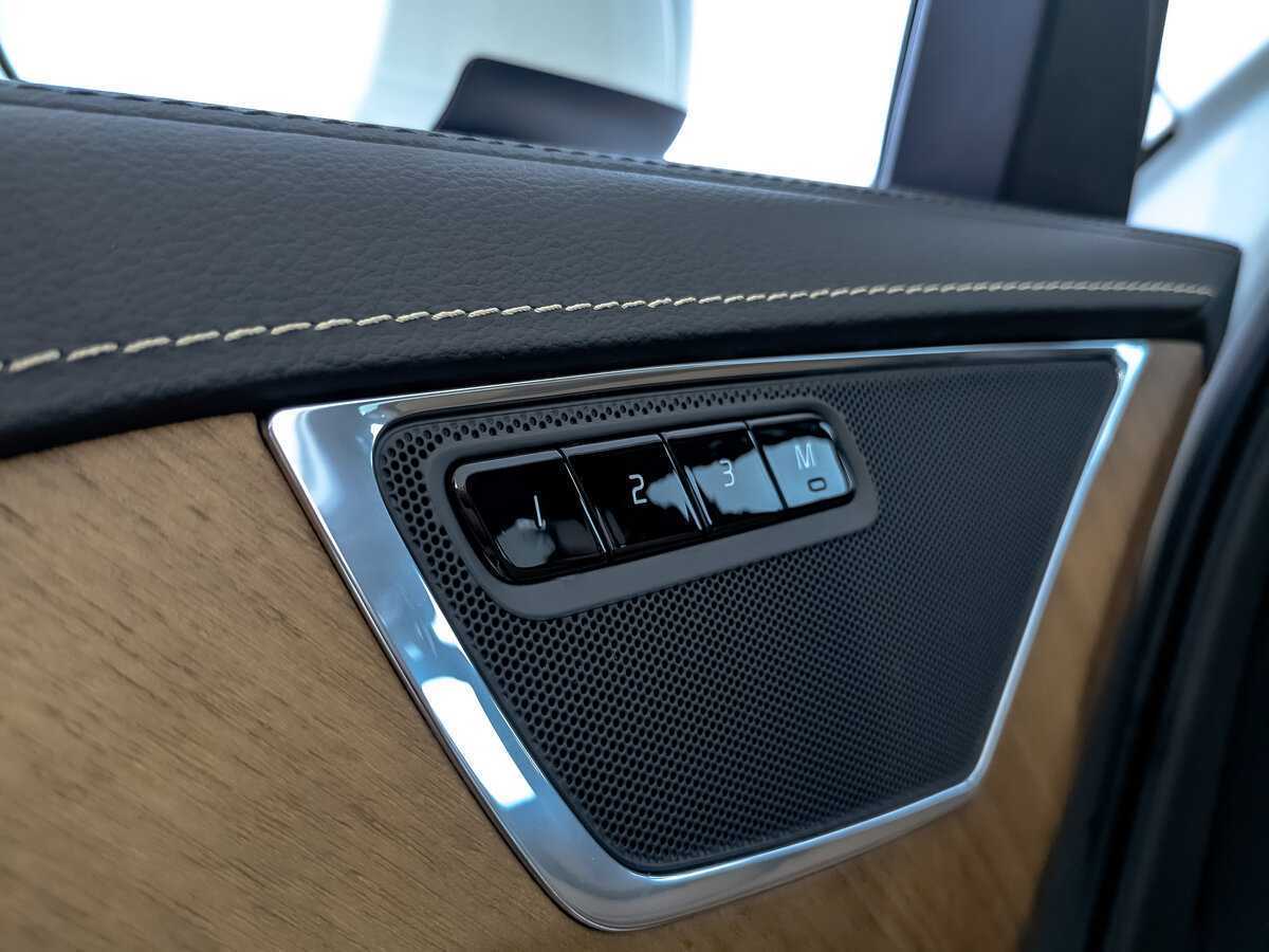 Volvo XC90, 2018 Фото №21