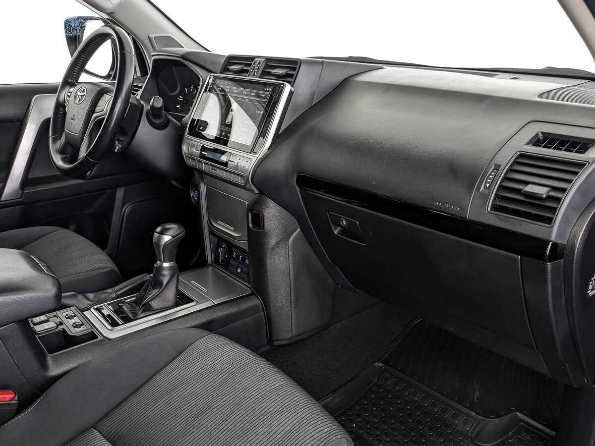 Toyota Land Cruiser Prado, 2020 Фото №9
