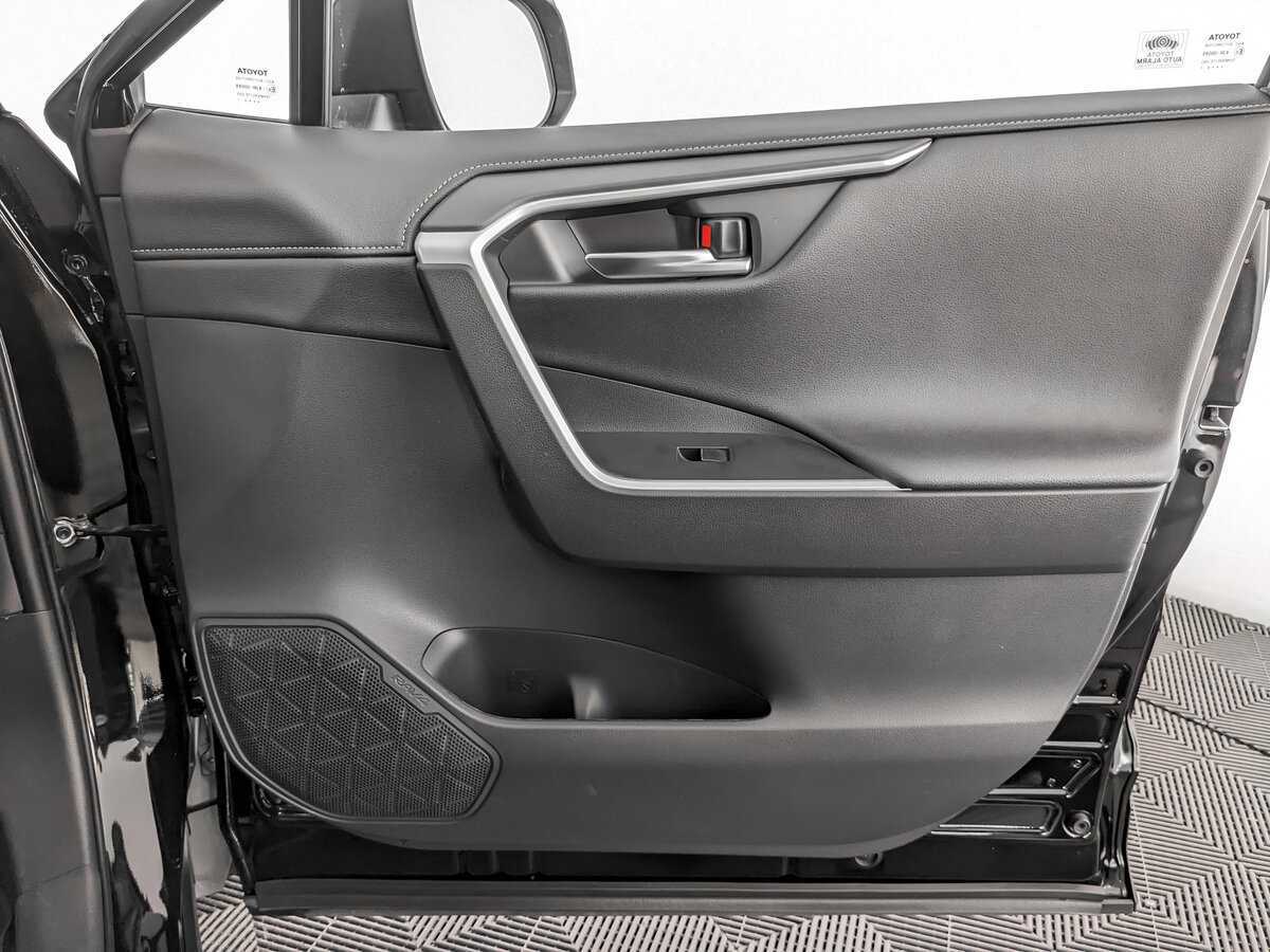 Toyota RAV4, 2021 Фото №20