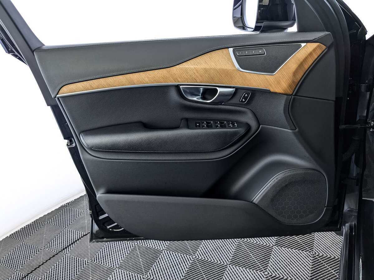 Volvo XC90, 2021 Фото №15