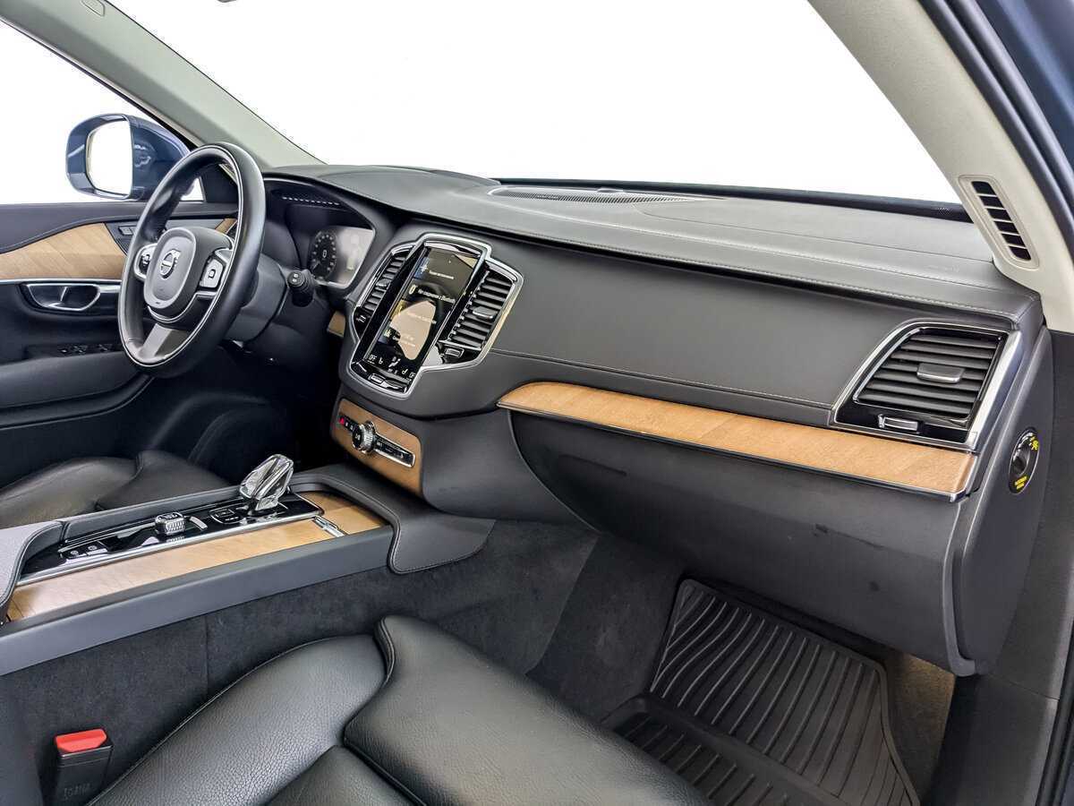 Volvo XC90, 2022 Фото №9