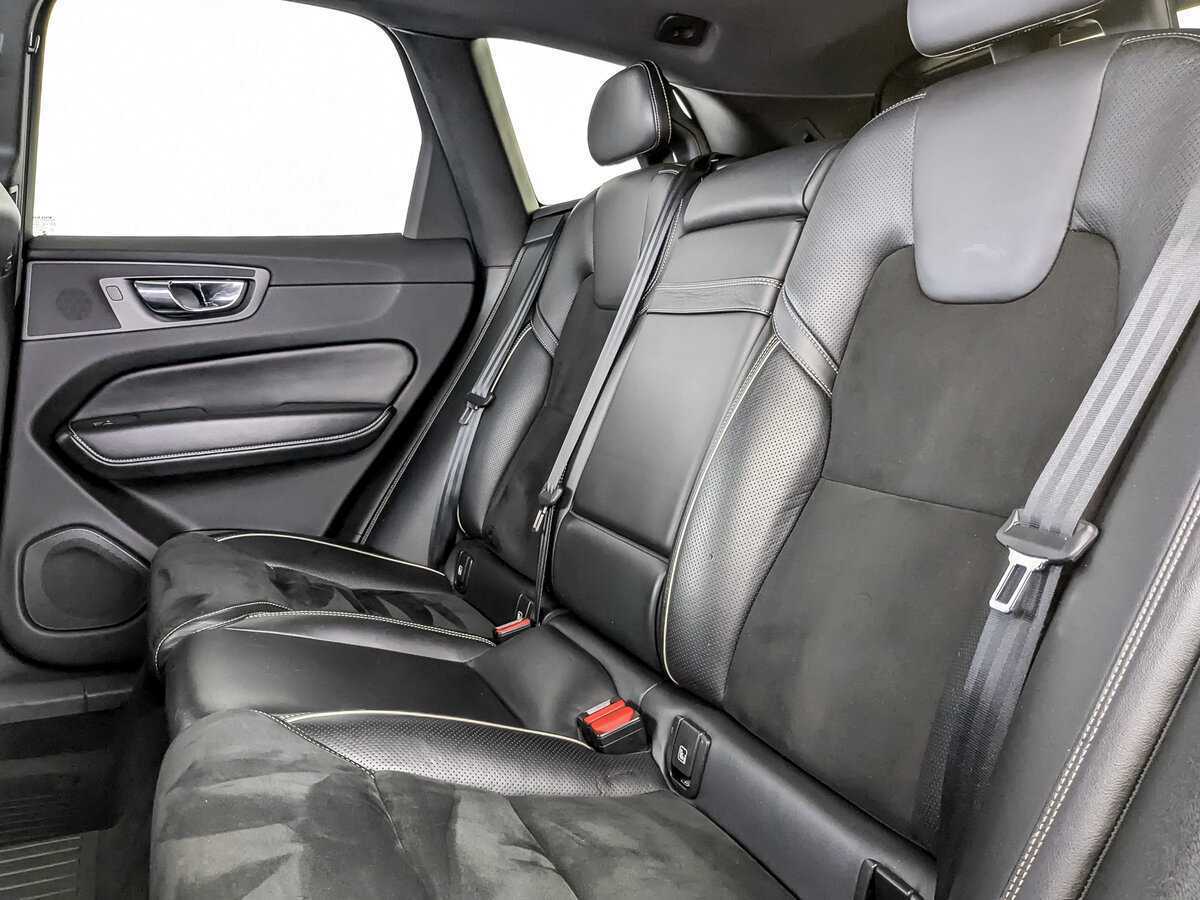 Volvo XC60, 2018 Фото №10