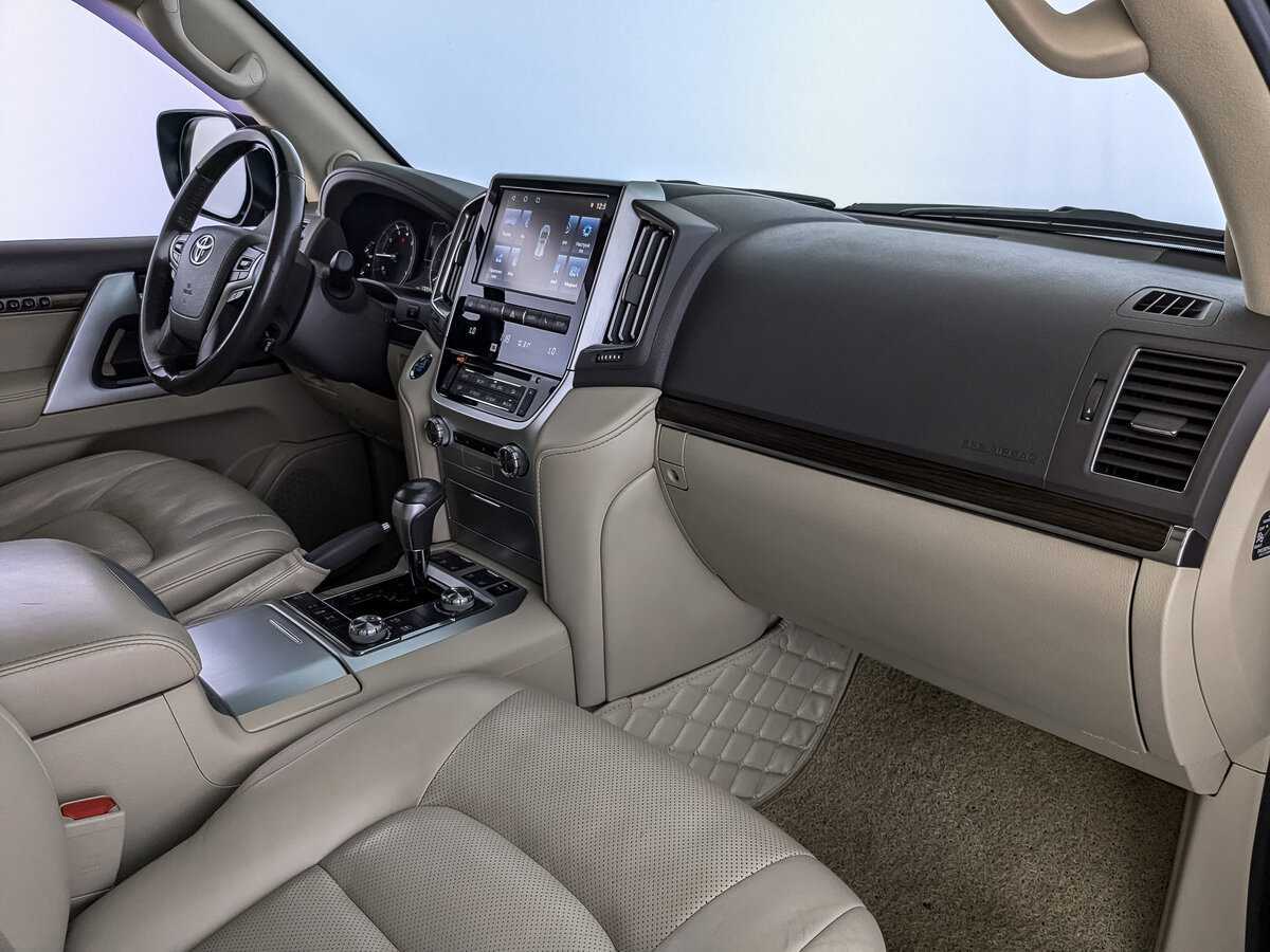 Toyota Land Cruiser, 2019 Фото №9