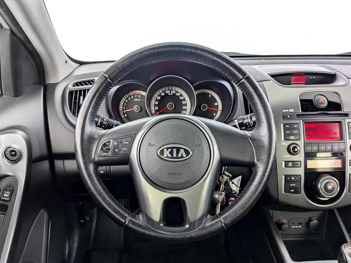 Kia Cerato 5-speed, 2010 Фото №17