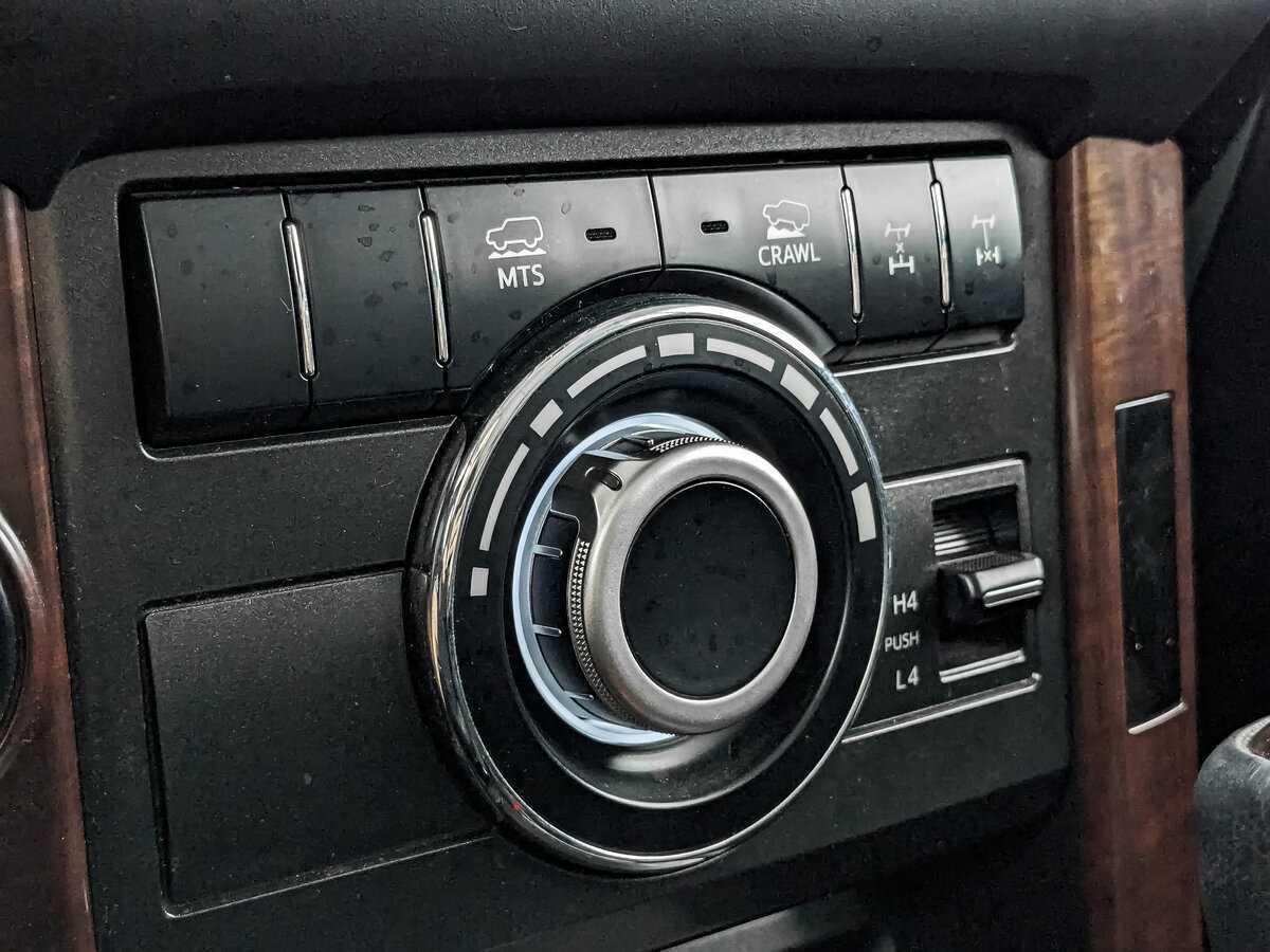 Toyota Land Cruiser Prado, 2015 Фото №25