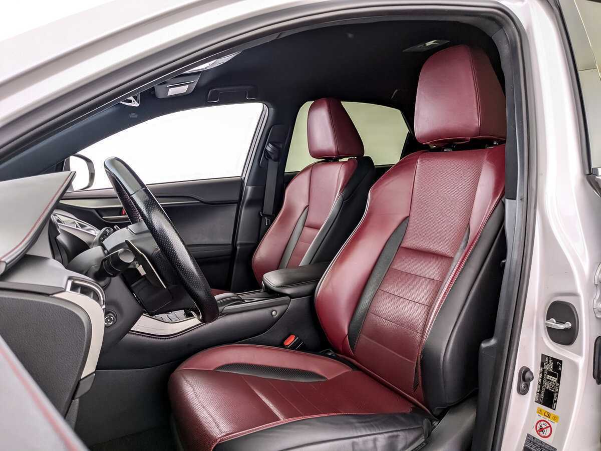 Lexus NX 200t, 2015 Фото №16