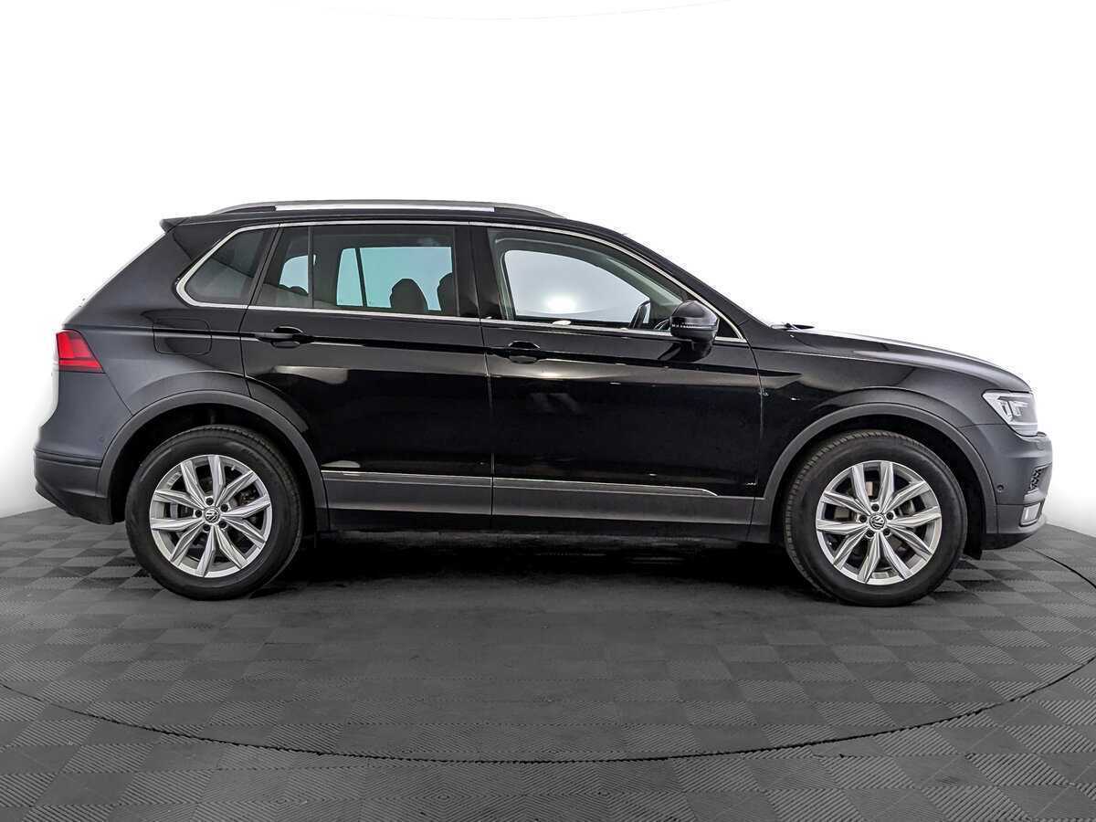 Volkswagen Tiguan, 2020 - 36 930 км. | Фото №4