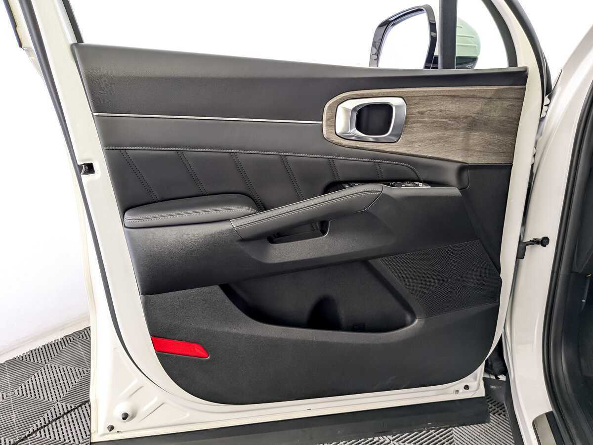 Kia Sorento, 2021 Фото №15